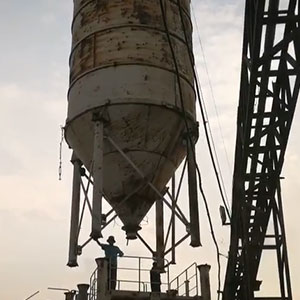 料倉吊裝、焊接 